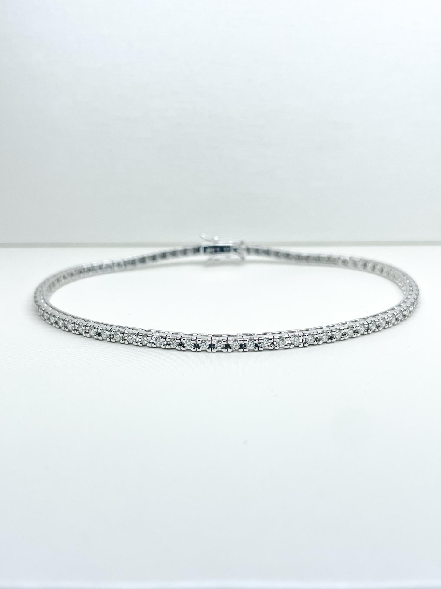 Bracciale Tennis in Oro Bianco e Diamanti naturali