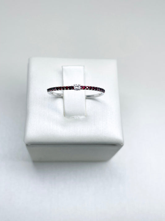 Anello a Fascia con Rubini e Diamante