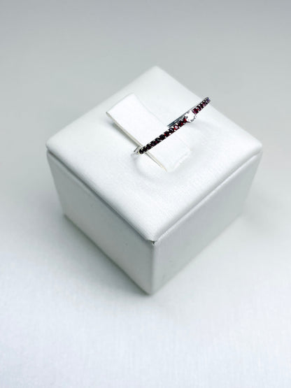 Anello a Fascia con Rubini e Diamante