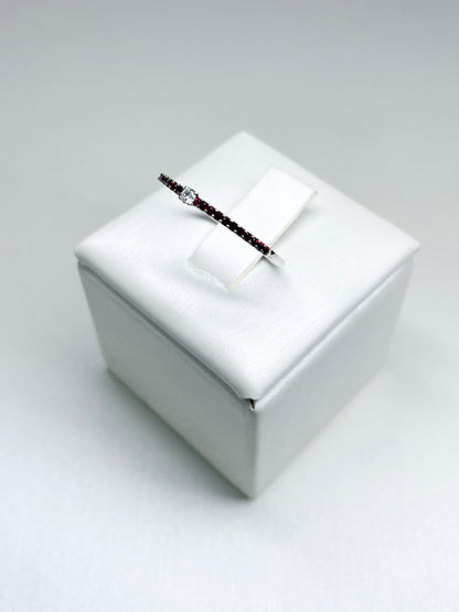 Anello a Fascia con Rubini e Diamante