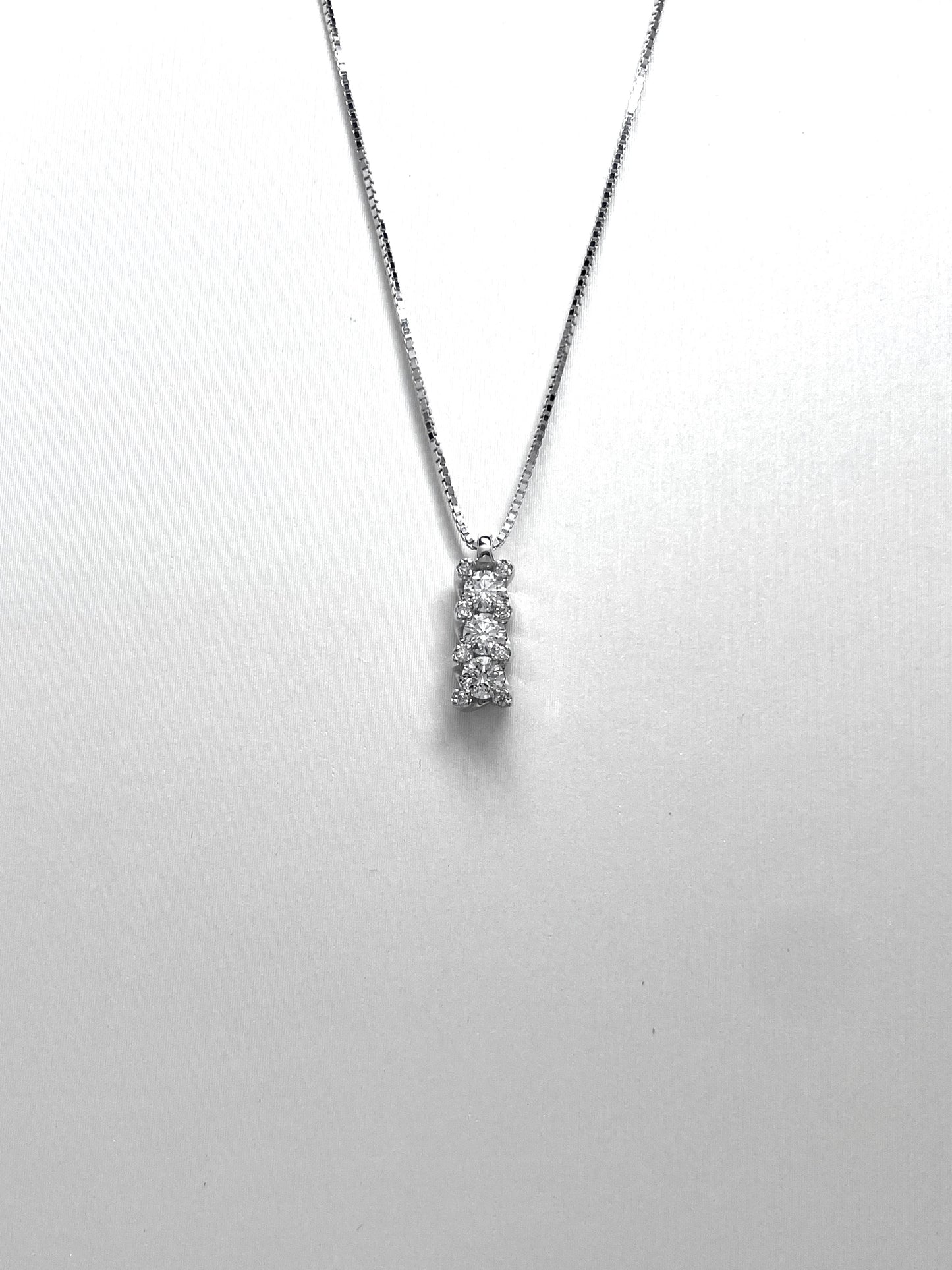 Pendente Trilogy in Oro Bianco con Diamanti