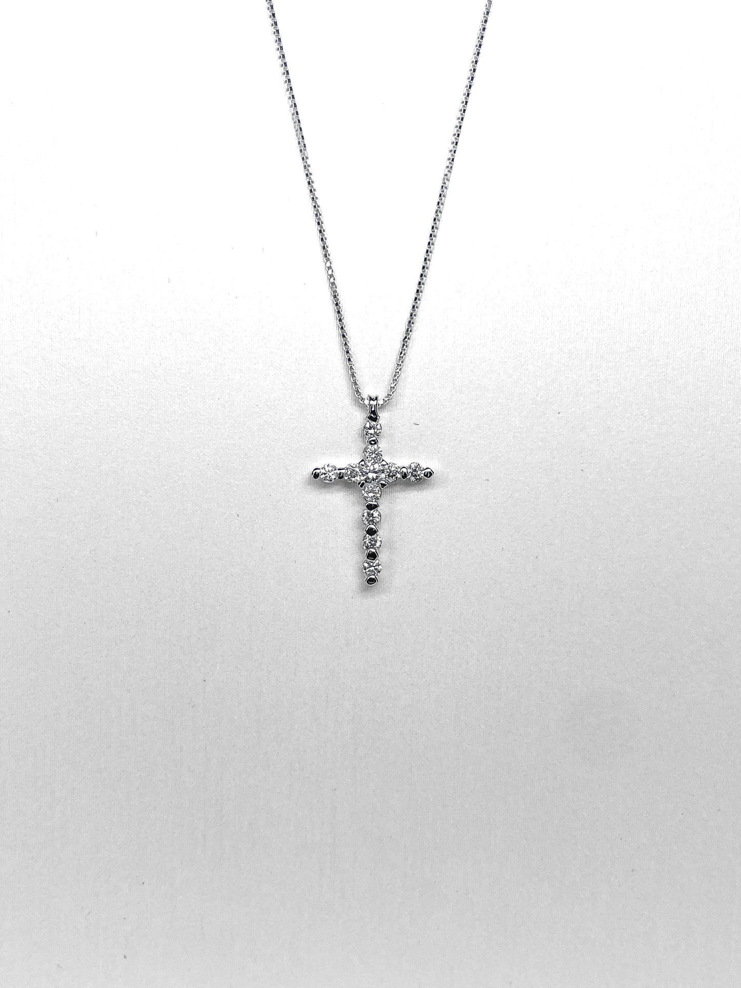 Pendente Croce in oro Bianco e Diamanti